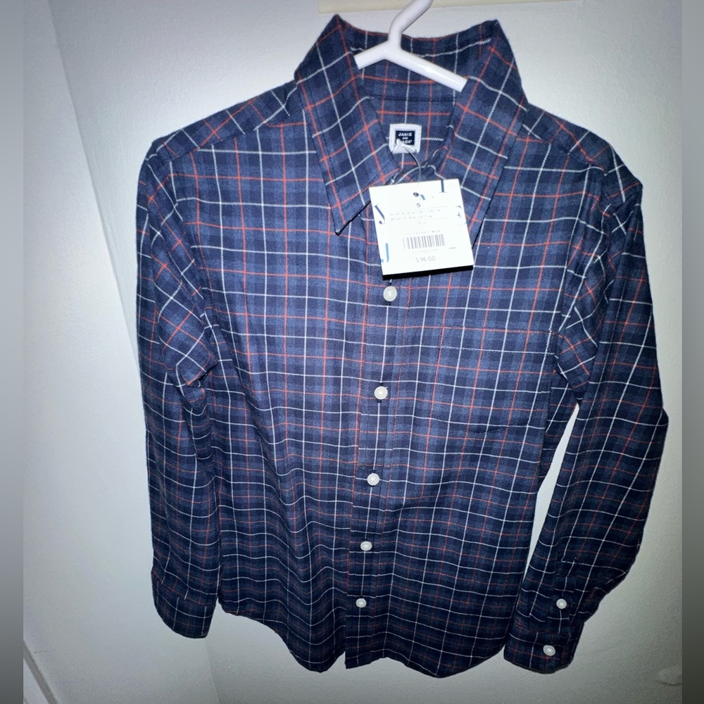 Boys button down JANIE AND JACK size 5 brand new!